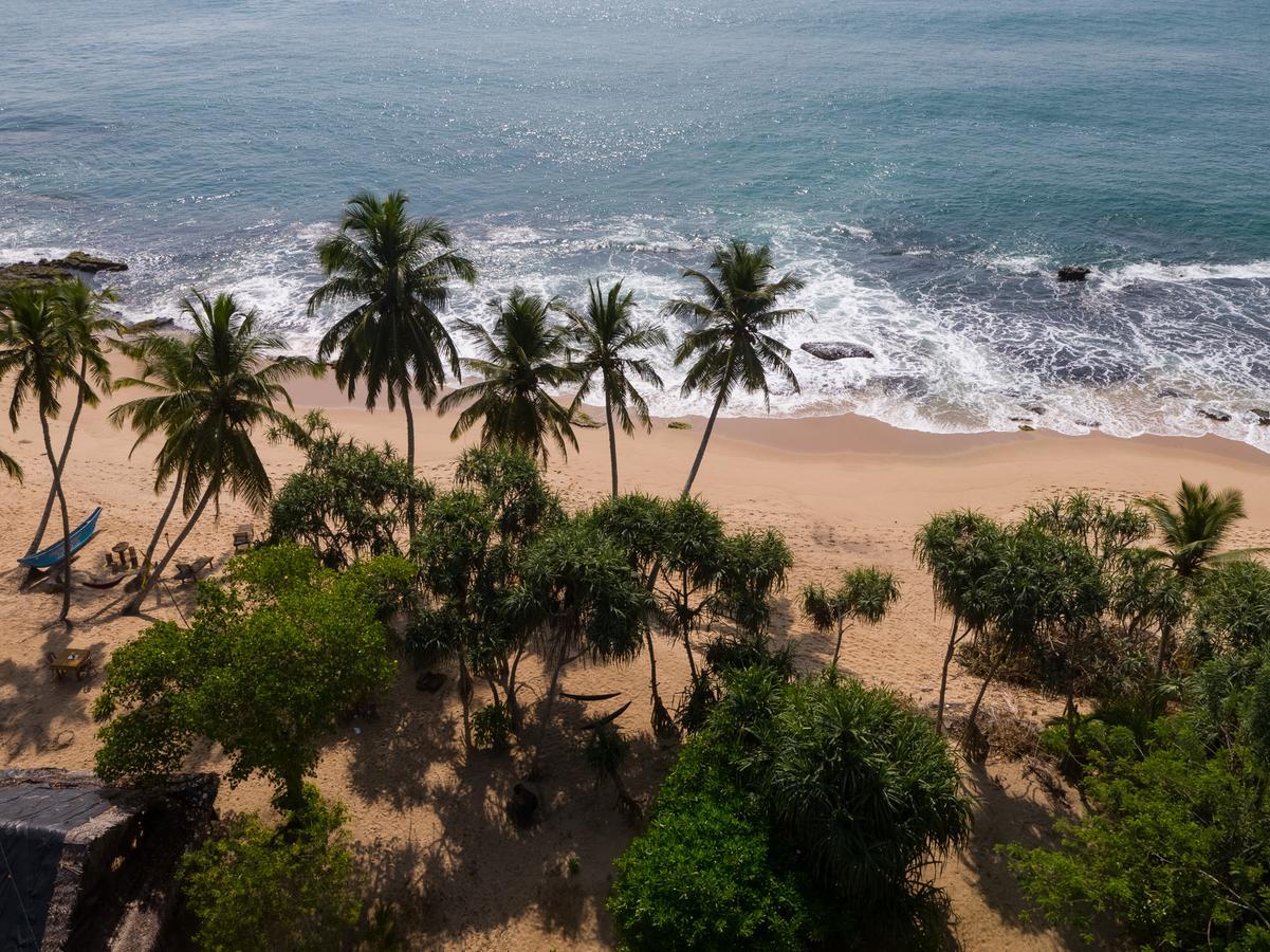 Autumn Moon Beach Cabanas Tangalle Exterior photo